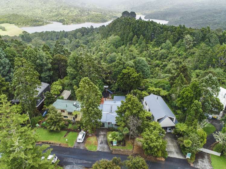 17 Karen Road Laingholm_12