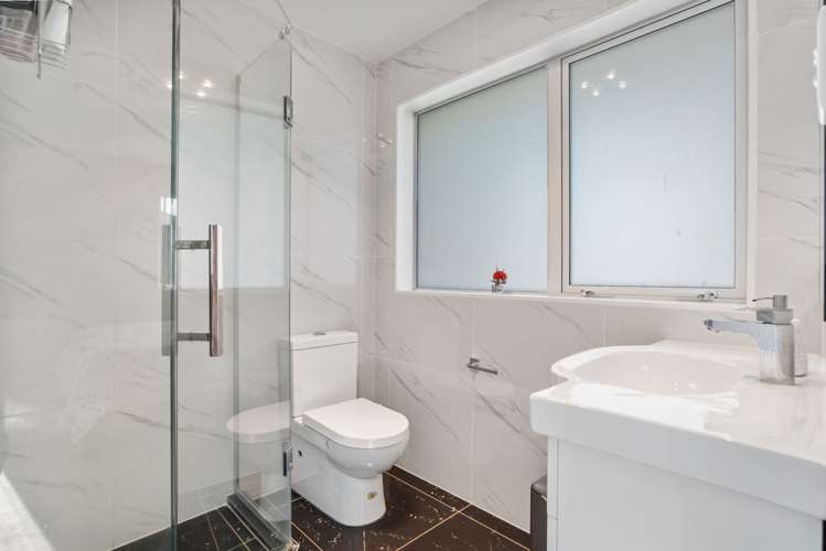 44 Charlestown Drive Flat Bush_19