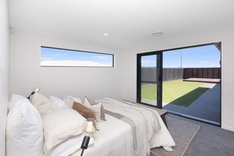 43 Candlesticks Crescent Lincoln_21