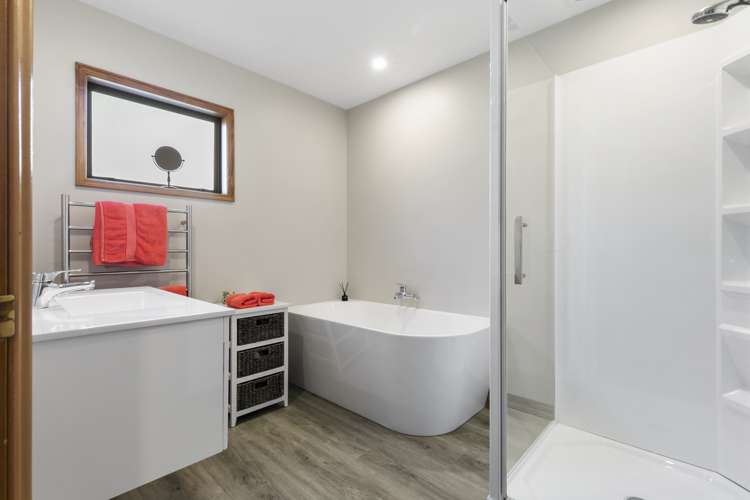 35 Riverside Road Frankton_15