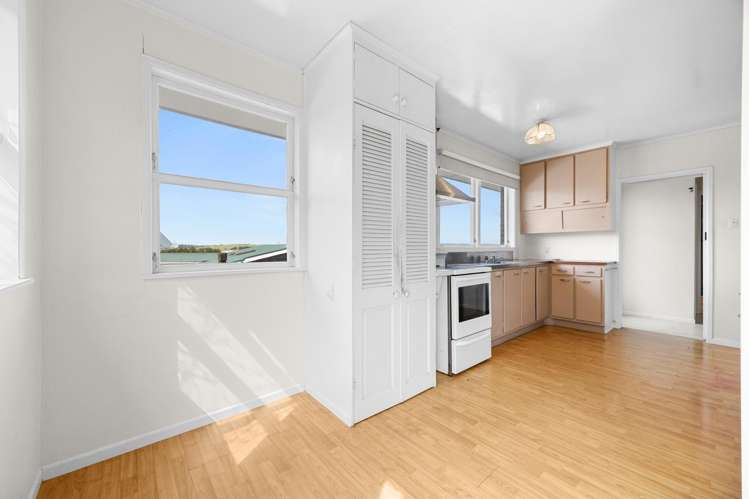 44 Ellesmere Crescent Pakuranga Heights_17