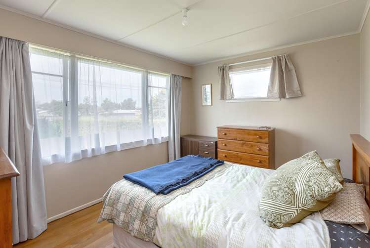 24 Daniell Street Featherston_5