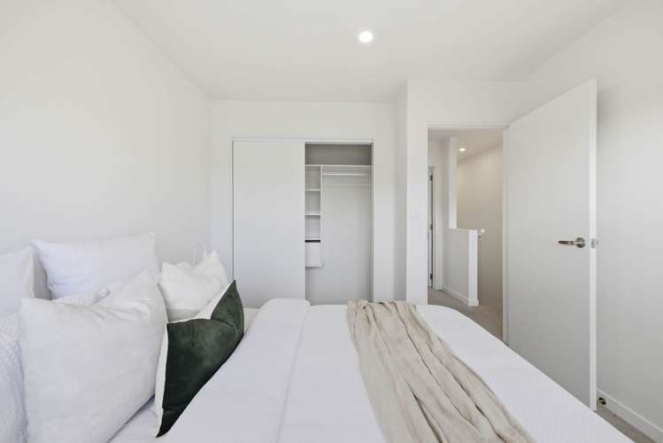 7D Walsall Street Avondale_16