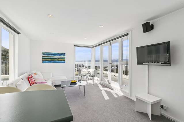 31/125 Grant Road Thorndon_4