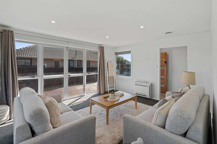 6 Ariel Place Aranui_5