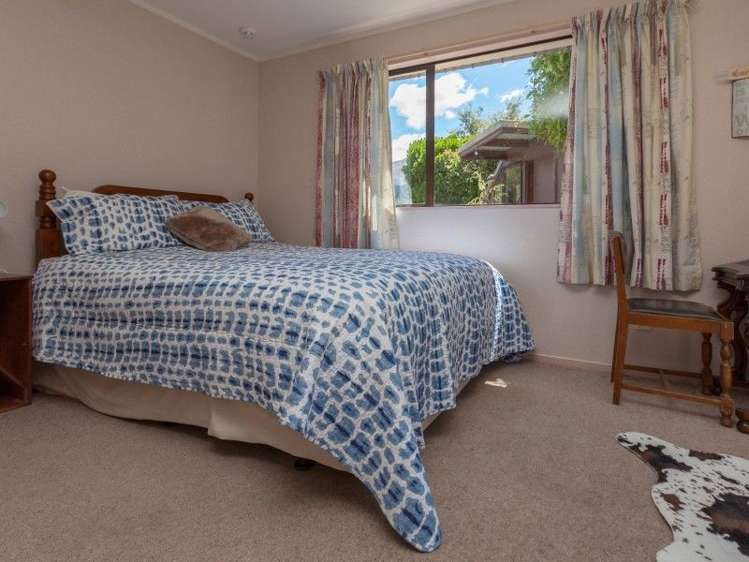 64 Oregon Drive Kelvin Heights_5