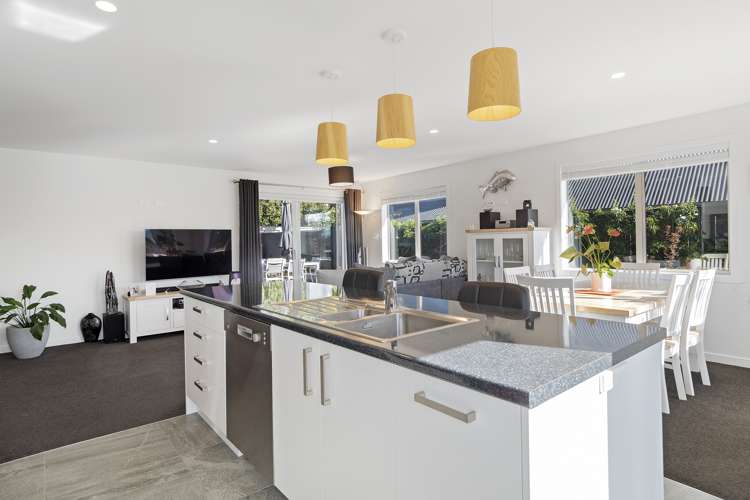 73 Bert Wall Drive Omokoroa_7