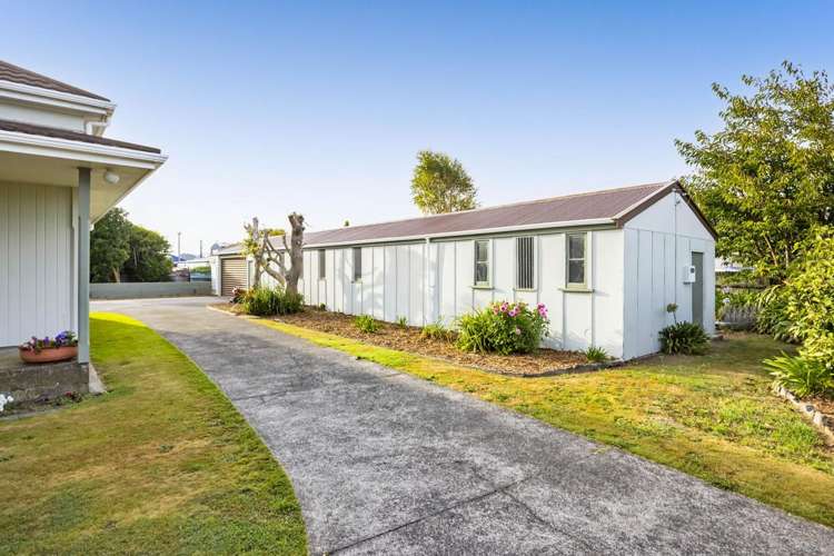 41 Grey Street Normanby_21