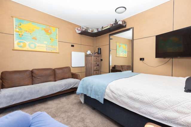 Pandora Avenue Camerons_4