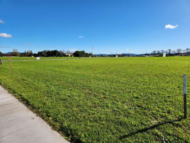 27 Allan Avenue Lytton West_3