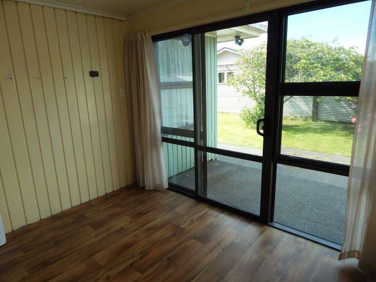 204 Sewell Street Hokitika_14