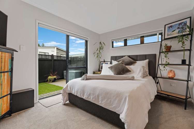 5 Awamarino Way Westgate_12