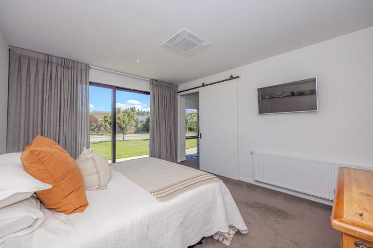 3 Hikuwai Drive Albert Town_15