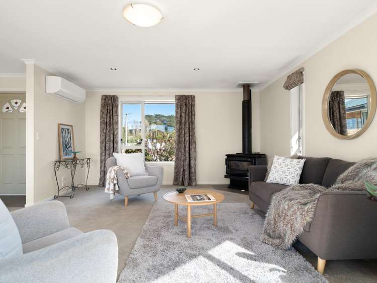 11 Palmer Place Taieri Mouth_8