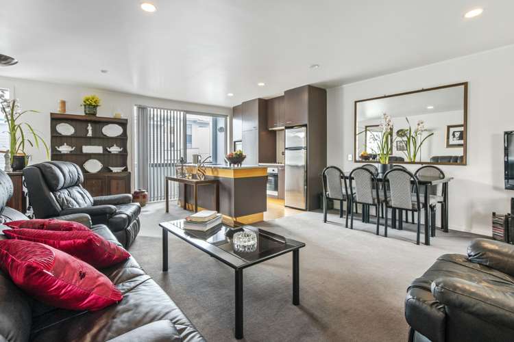 30/3 Wagener Place Mount Albert_5