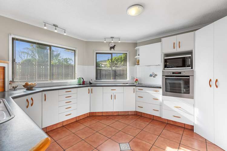 357 Levers Road_3