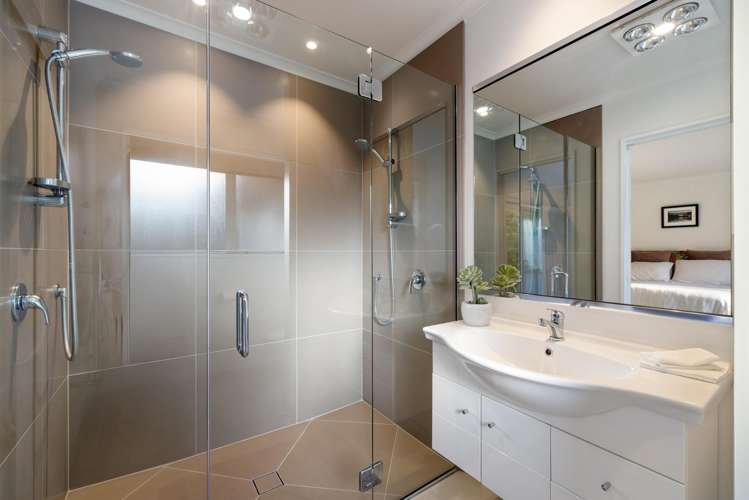 5 Foresters Crescent Parklands_14