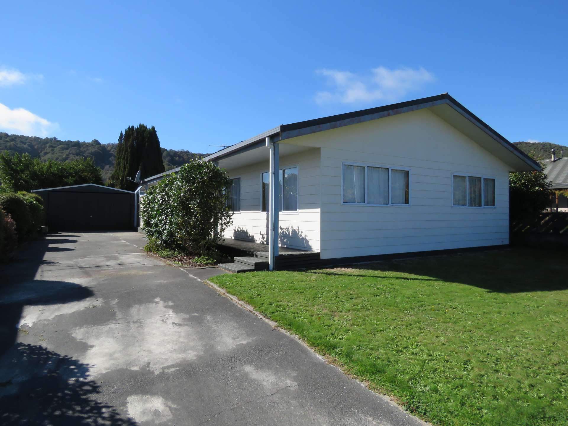 49 Main Street Reefton_0