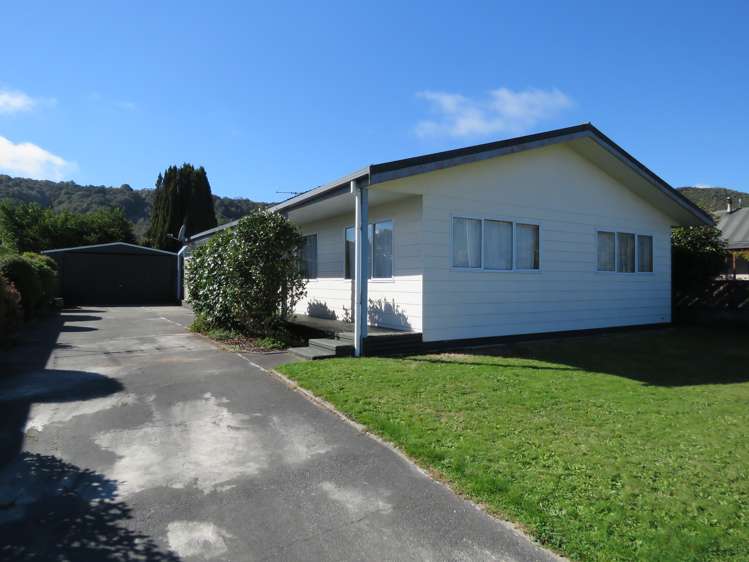 49 Main Street Reefton_0