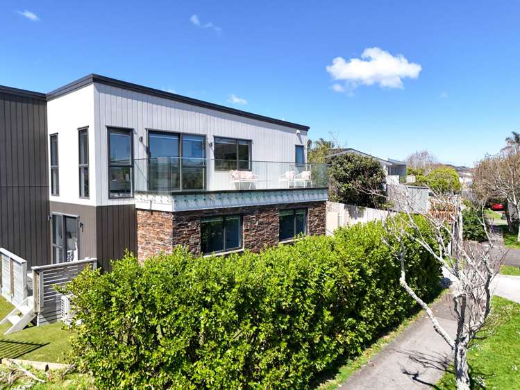 78 Fisher Parade Sunnyhills_13