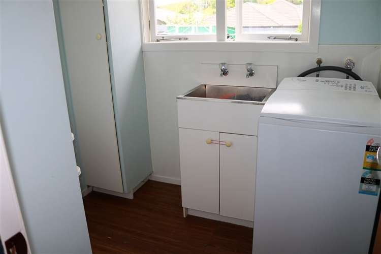 8 Walmsley Crescent Paeroa_12