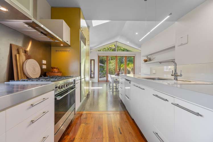 18 Gilbert Street New Plymouth Central_13