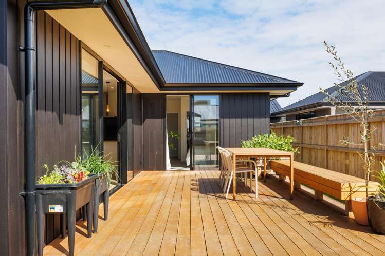 85 Freedom Drive Kelvin Grove_19