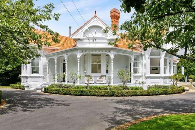 Standing room only as historic Epsom home snapped up for $5.61m