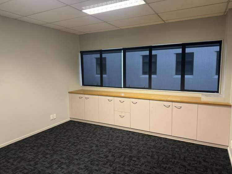 48-50 Disraeli Street Addington_12