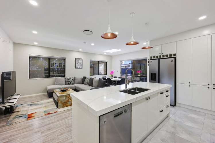 14 Taketonga Road Flat Bush_9