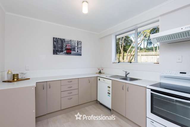 7 Garth Lane Maoribank_2