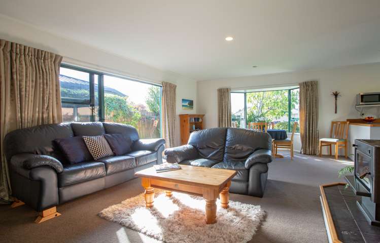 26 Maple Crescent Richmond_5