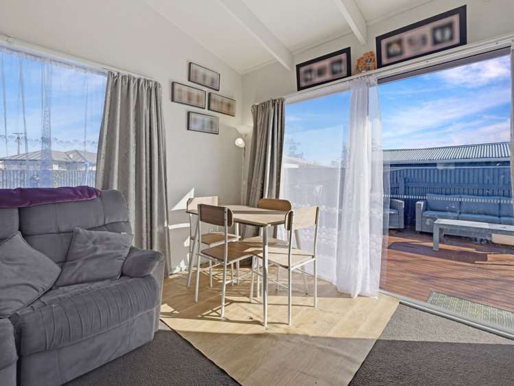 2/127 Parkers Road Tahunanui_10