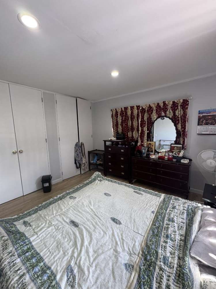 68 Newington Road Henderson_11