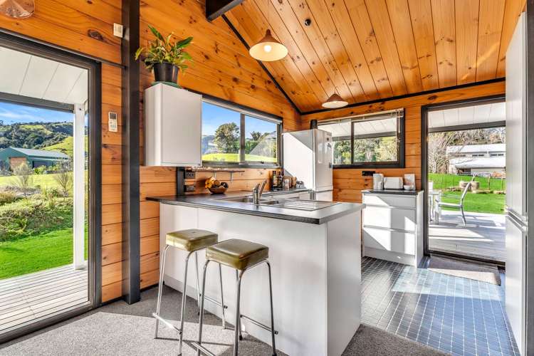 3b Pumpkin Flat Road Kuaotunu_6