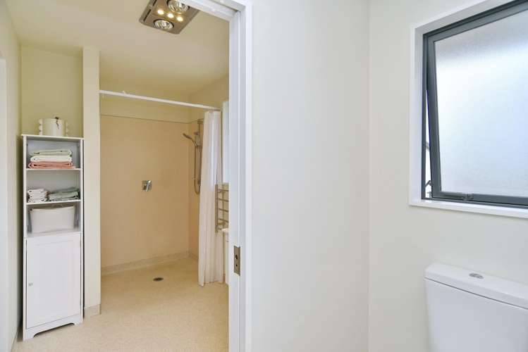 1/36 Reginald Street Burwood_16