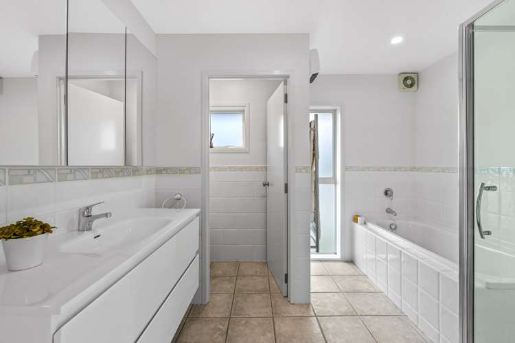 166 Stapleford Crescent Browns Bay_26