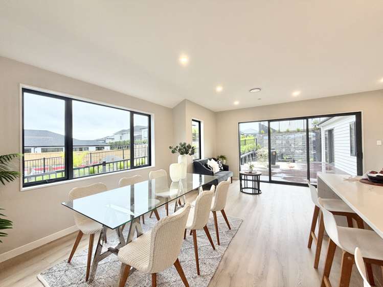 17 Tukutata Crescent_5