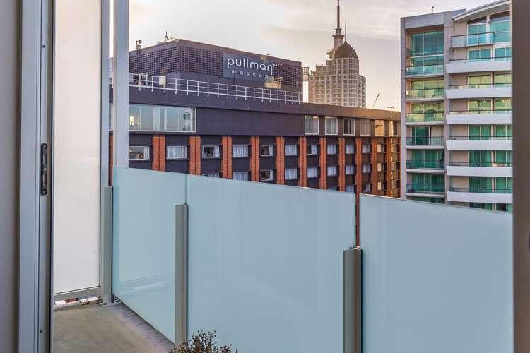 1912/10 Waterloo Quadrant Auckland Central_8