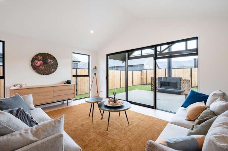 13 Blondie Drive Cromwell_8