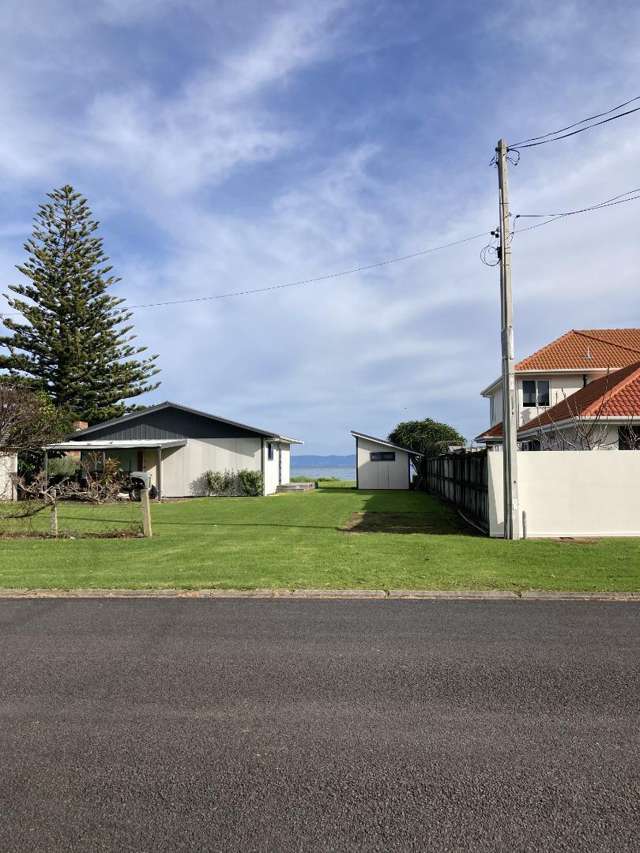 22 Seaview Avenue Te Puru_4