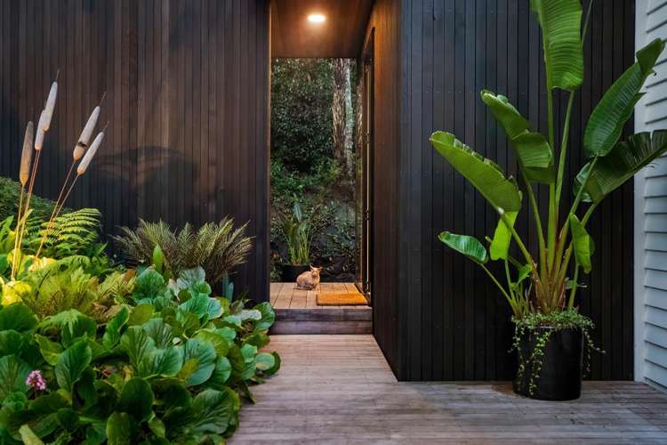 73 Takahe Road_2