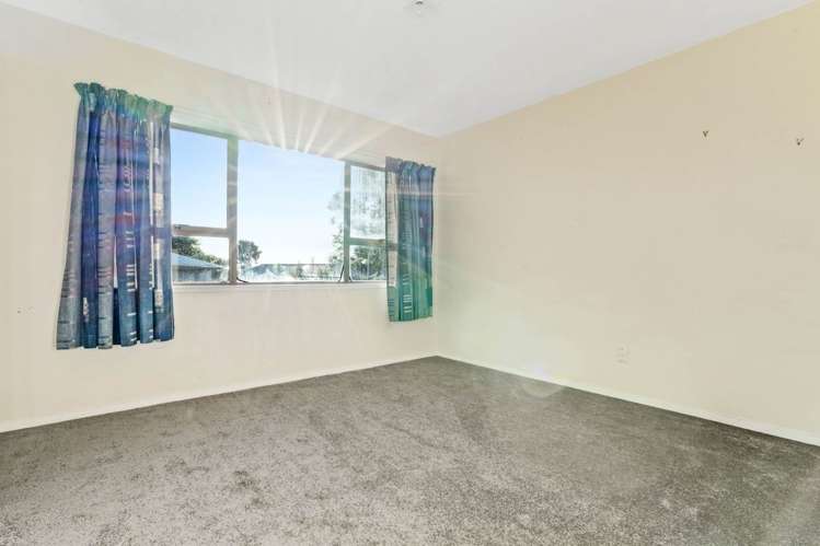 13 Wesleydale Place Papakura_10