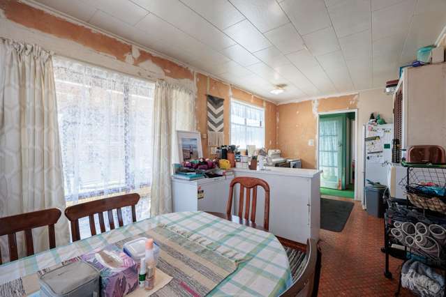 156 Portsmouth Road Flaxmere_2