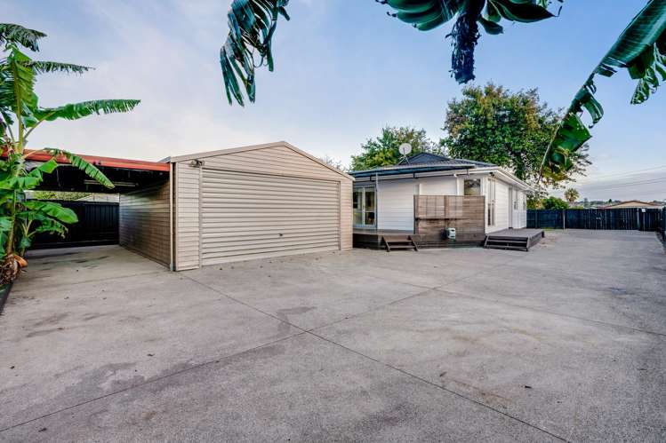 102 Flat Bush Road Clover Park_13