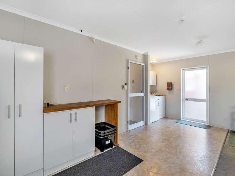 102A Surrey Road Springvale_14