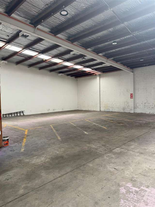 Savills | Central Penrose Warehouse – 345sqm