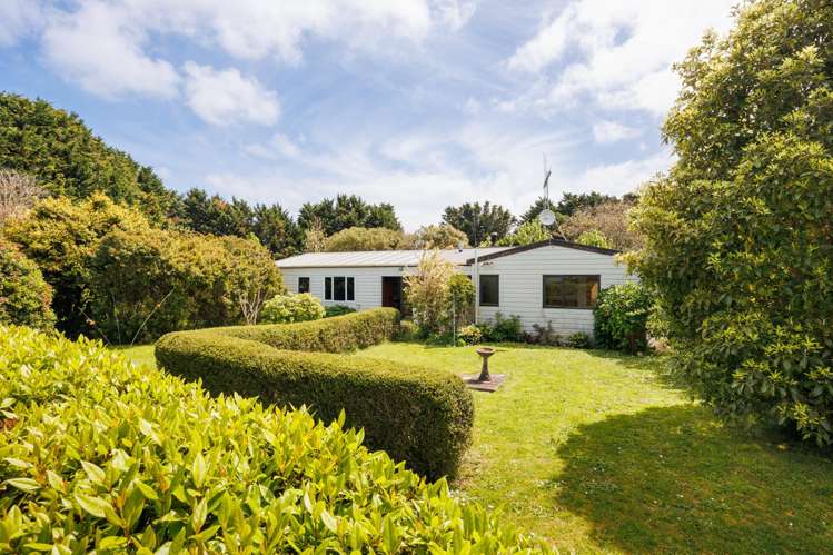 135 Zigzag Road Pohangina Valley_3