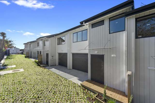 STYLISH INNER CITY LIVING