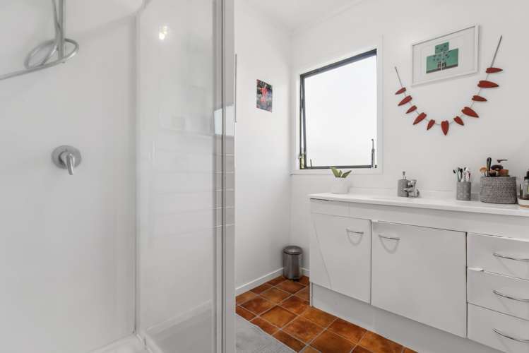 54 Everglade Drive Goodwood Heights_10